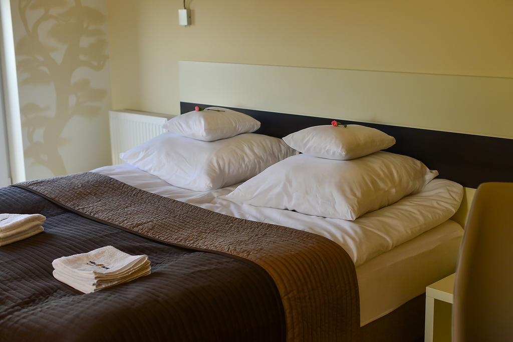 Villa Buki Pokoje & Spa Jastrzebia Gora Phòng bức ảnh